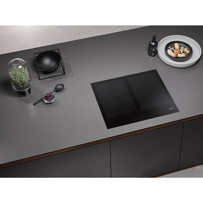 ΕΣΤΙΑ ΕΠΑΓΩΓΙΚΗ KM 7564 FL BLACK MIELE